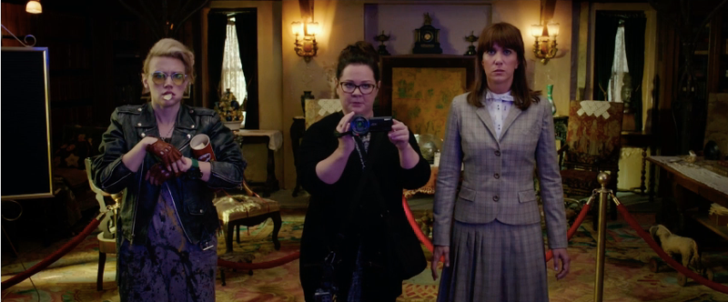 Illustration for article titled Todo lo que aprendimos de la nueva película de Ghostbusters en su primer tráiler